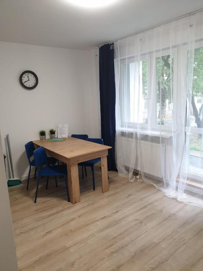 WAW Pokoje Ursynów Varsóvia Exterior foto